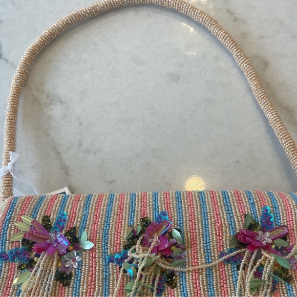 Beaded decorative handbag. Snap closure! New tags - Picture 5 of 5